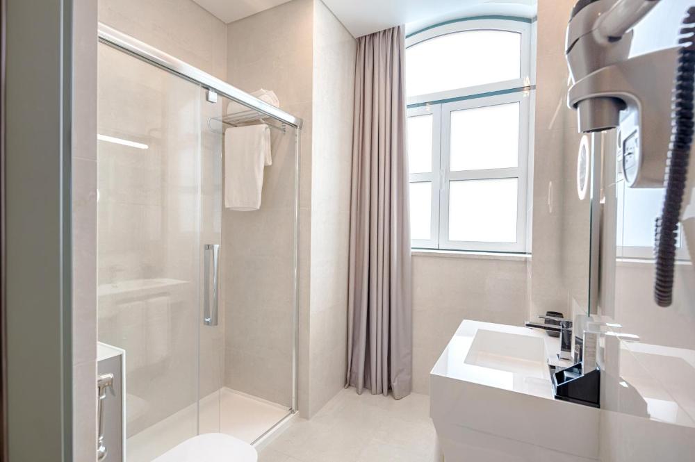 Standard Double Room interior